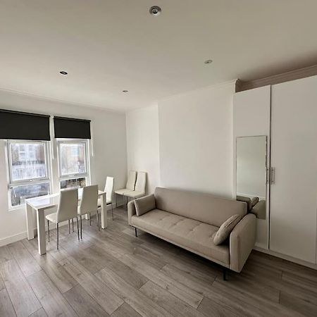3 Bed Hackney/Harringay Flat Apartment Лондон Екстериор снимка