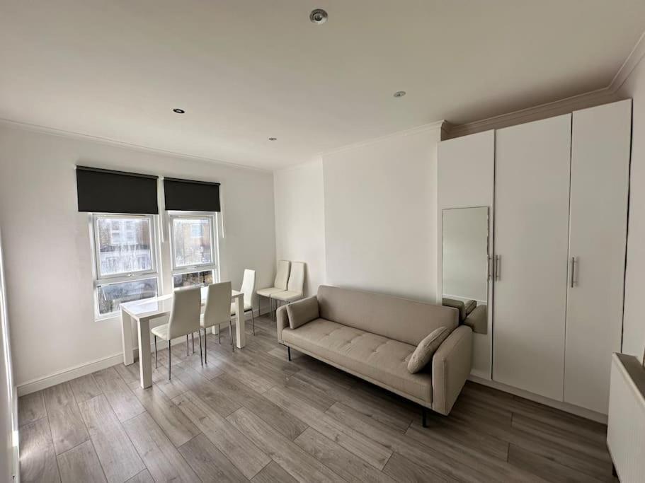 3 Bed Hackney/Harringay Flat Apartment Лондон Екстериор снимка
