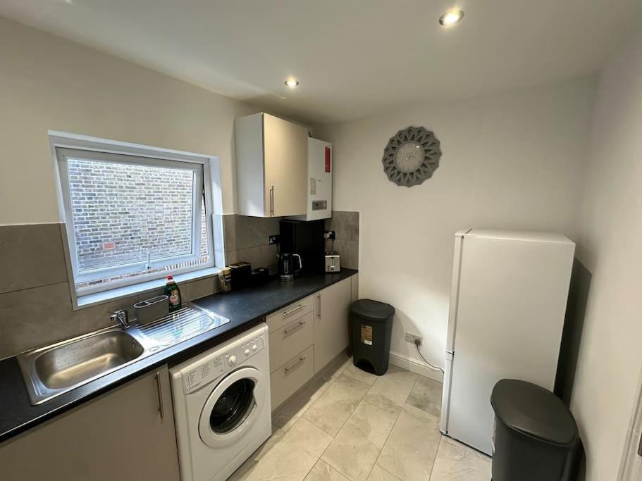 3 Bed Hackney/Harringay Flat Apartment Лондон Екстериор снимка